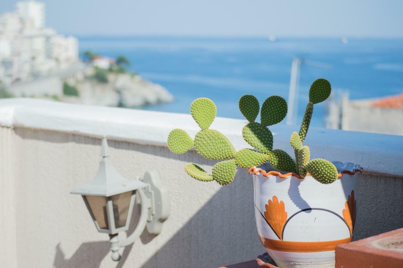 Old-Town Roof-Garden Suite Kavala Exteriör bild